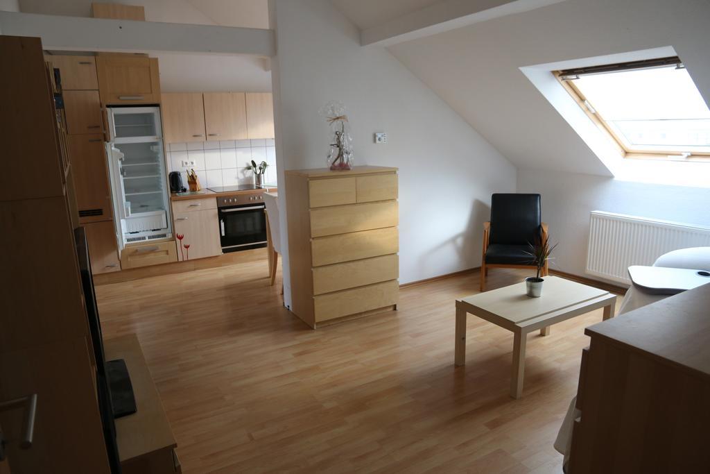 Nadines Ferienwohnung Krefeld Esterno foto